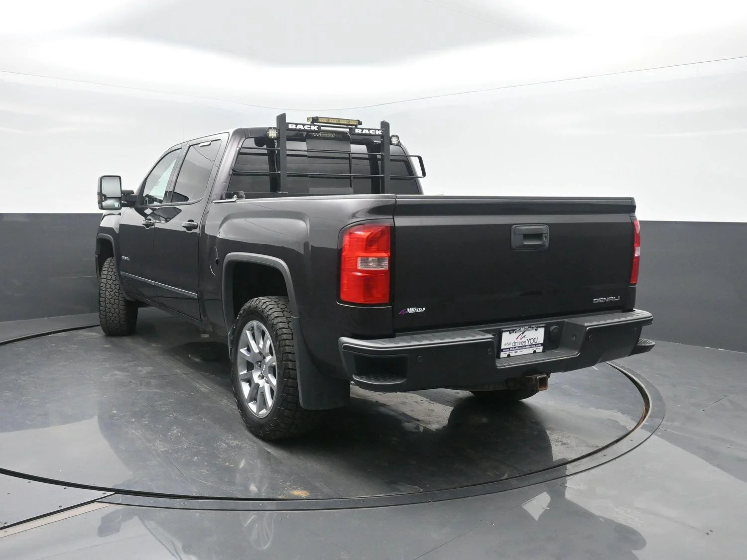 Used 2014 Iridium Metallic GMC Denali image 42
