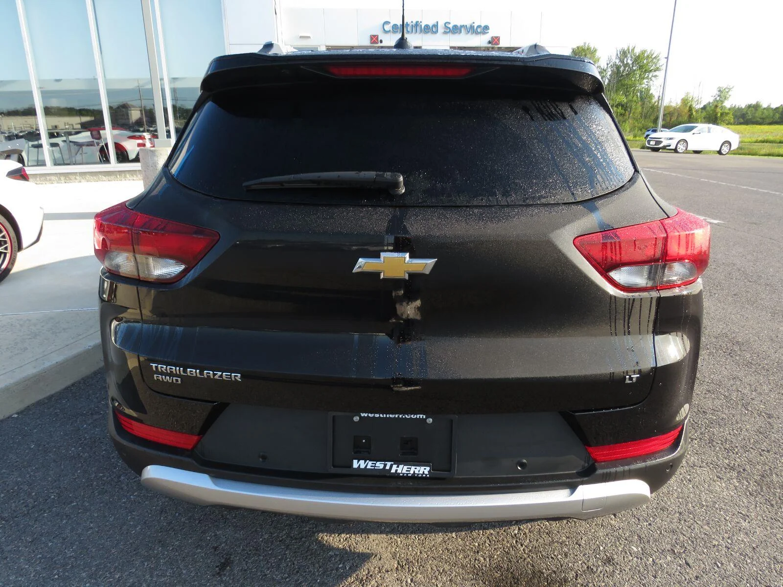 Used 2026 Mosaic Black Metallic Chevrolet LT image 8