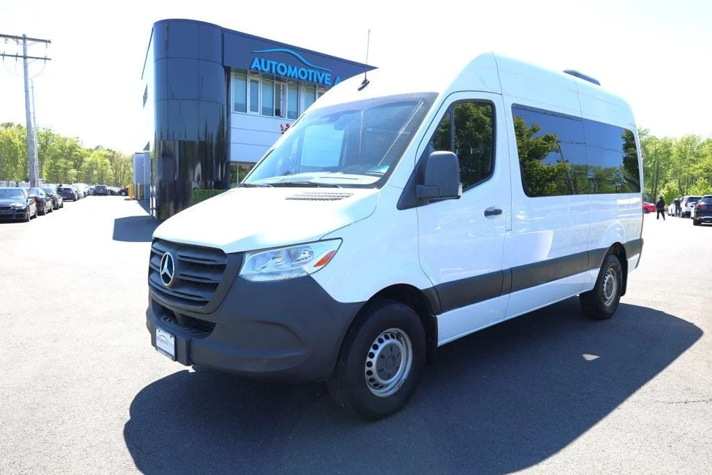 2019 Mercedes-Benz Sprinter 2500 144 WB High Roof's photo