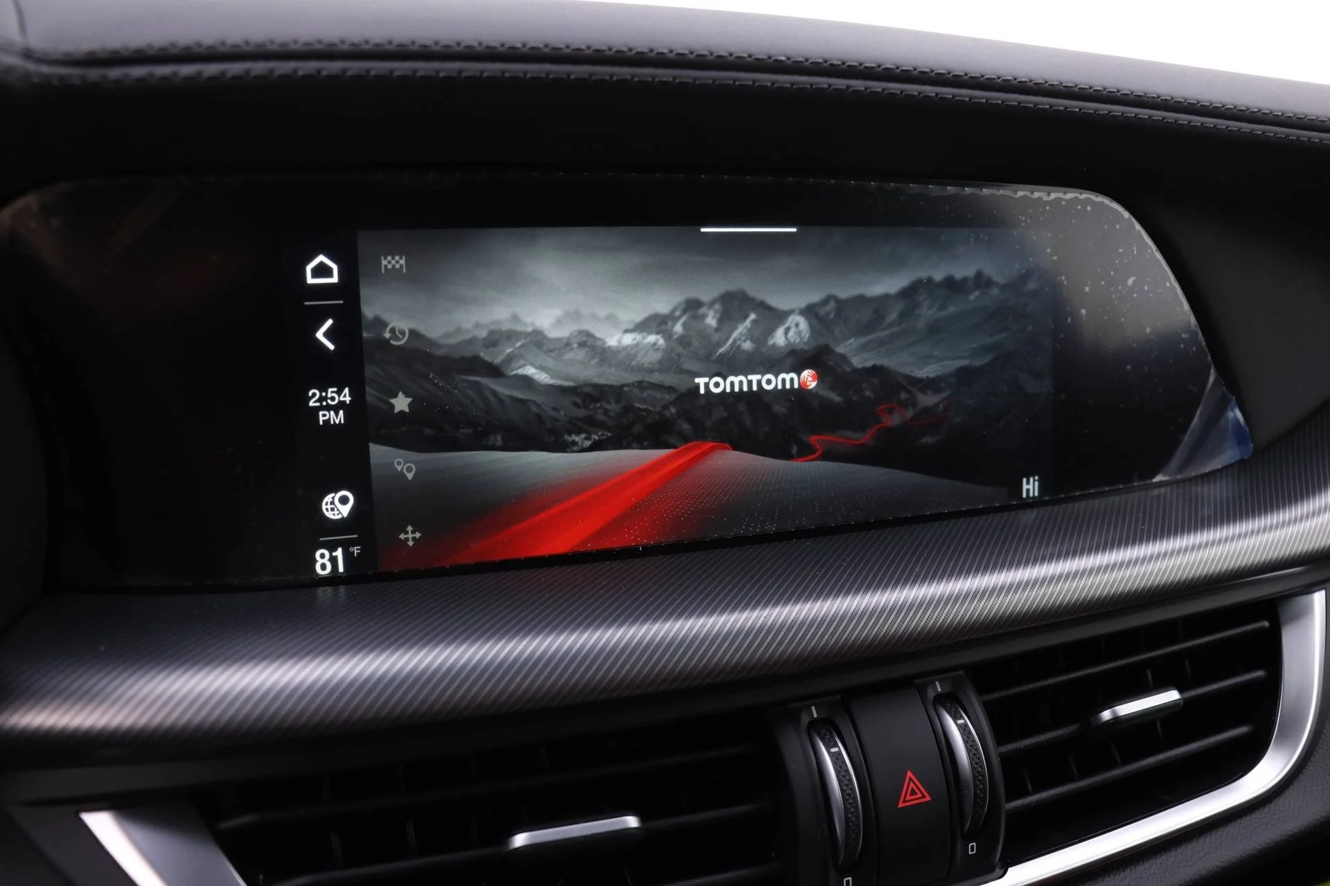 New 2026 Milano White Exterior Paint Alfa Romeo Base image 10