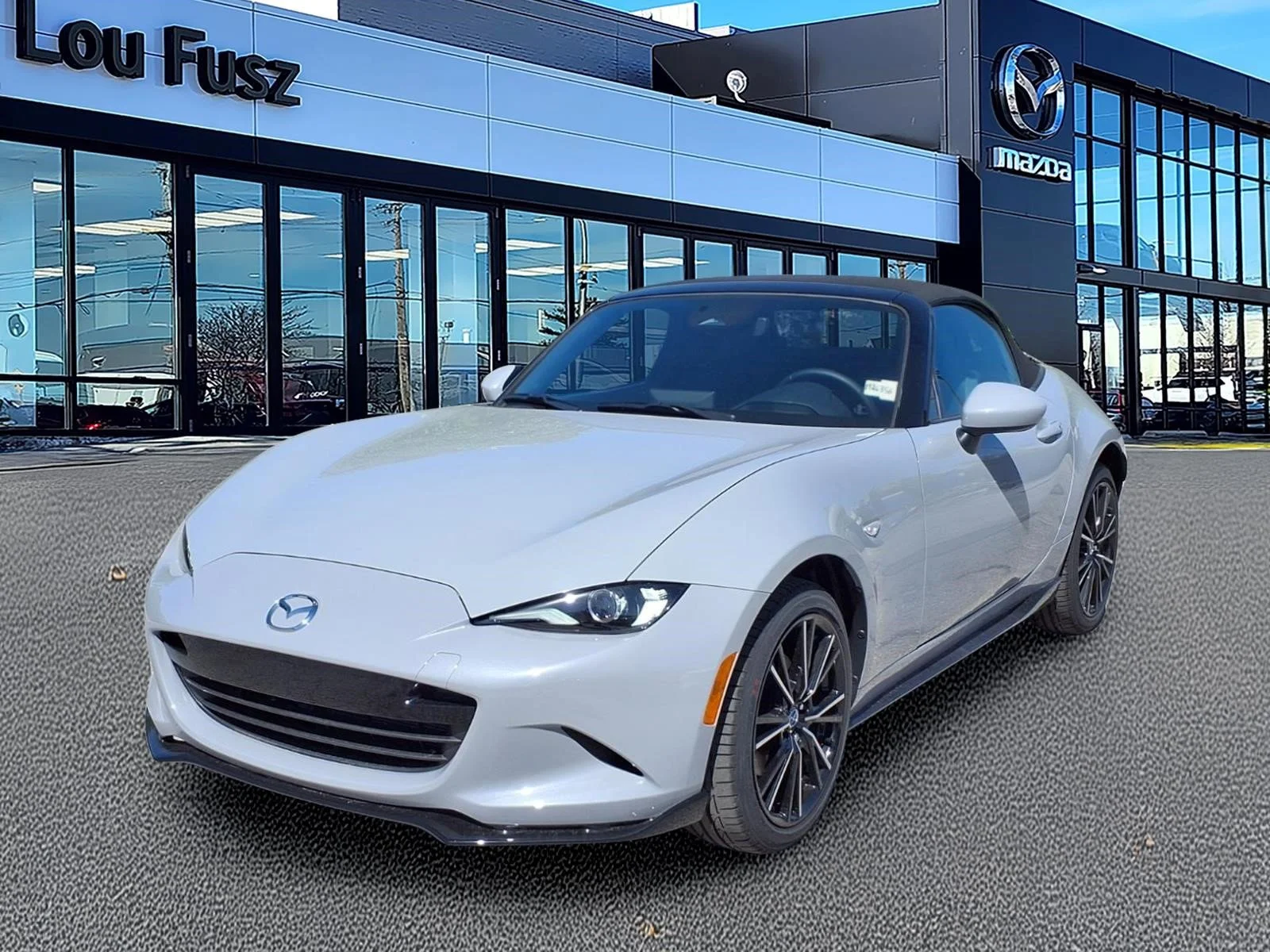 2026 Mazda MX-5 Miata Grand Touring's photo