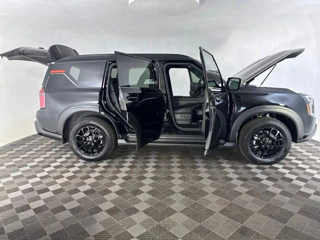 2026 Nissan Armada PRO-4X - Photo 13