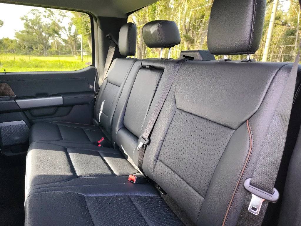 New 2026 Star White Metallic Tri-Coat Ford F-350® Lariat® image 14