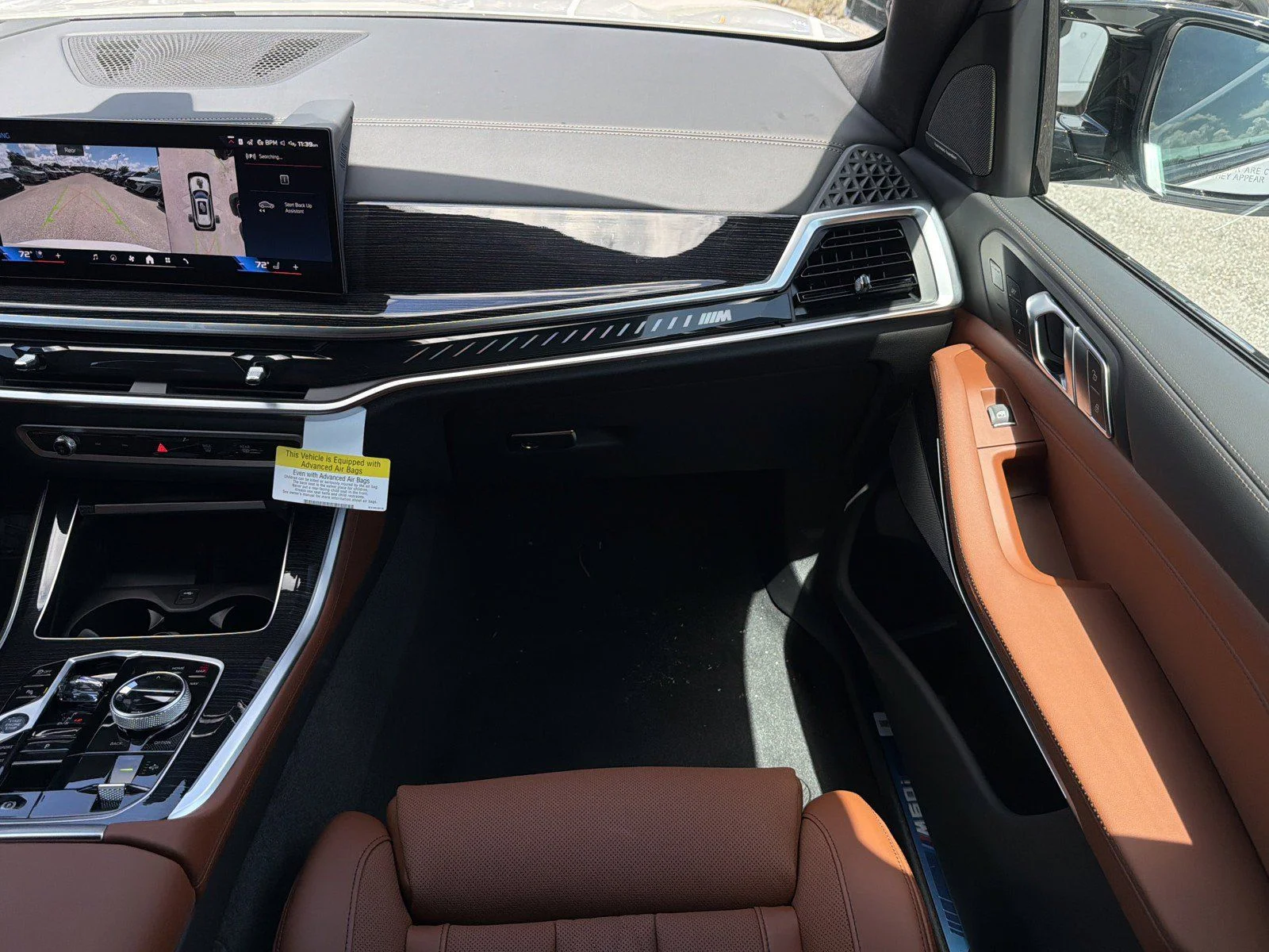 New 2026 Mineral White Metallic BMW M60i image 17