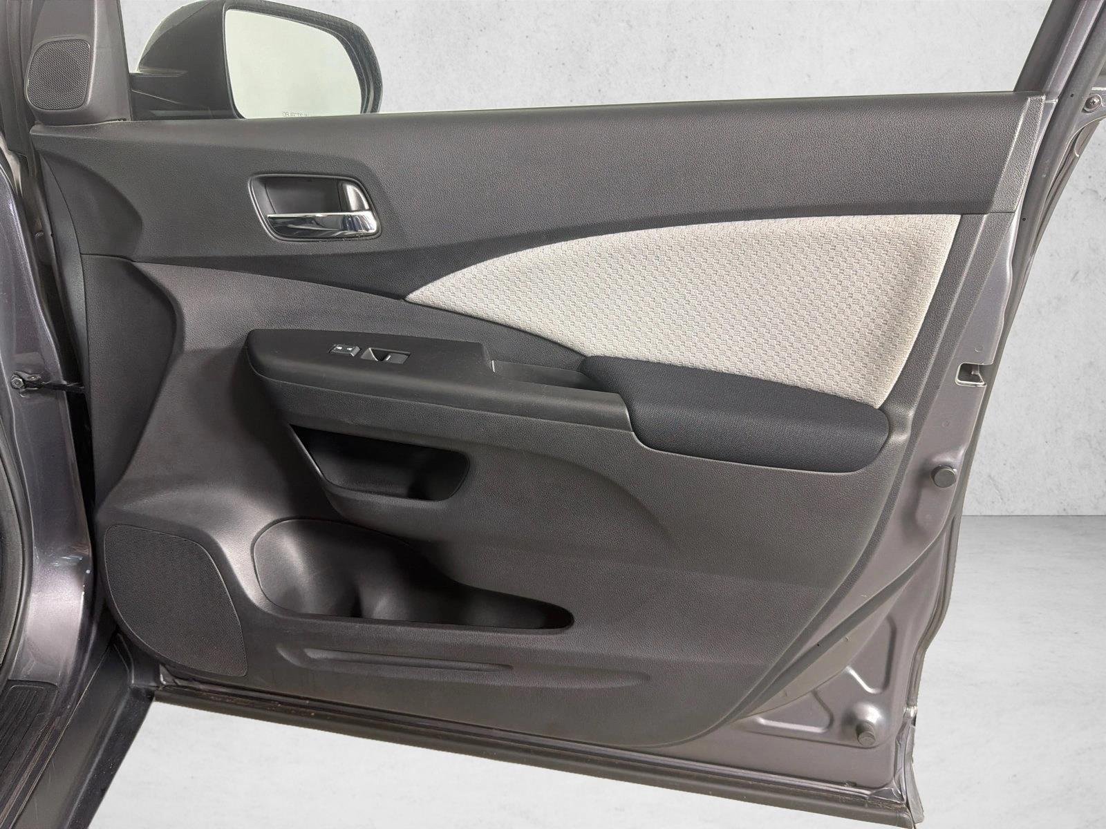 Used 2015 Urban Titanium Met Honda EX image 15