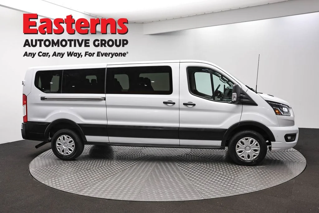 Used 2023 White Ford XLT image 4