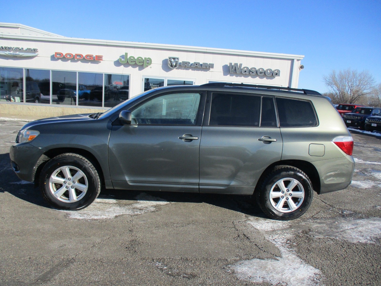 Used 2008 Toyota Highlander Base with VIN JTEES41A682008288 for sale in Waseca, Minnesota