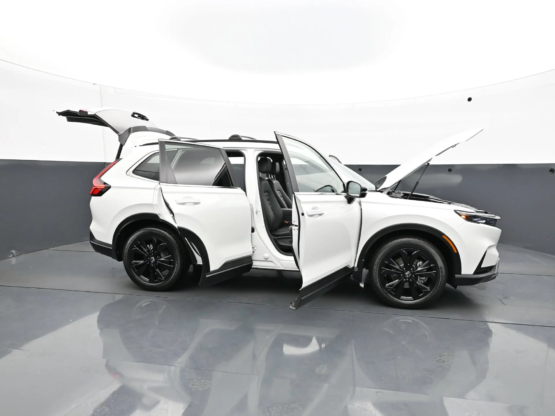 Used 2024  Honda 5D WAGON HYBRID SPORT TOURING AWD image 42