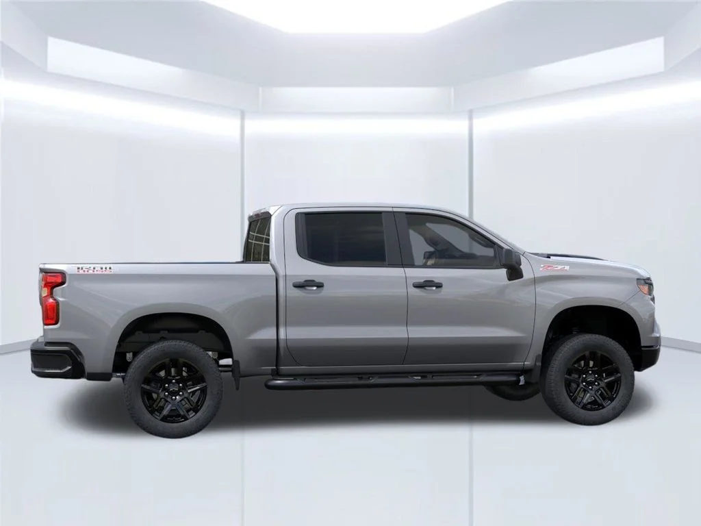 New 2026 Gray Chevrolet Custom Trail Boss image 7