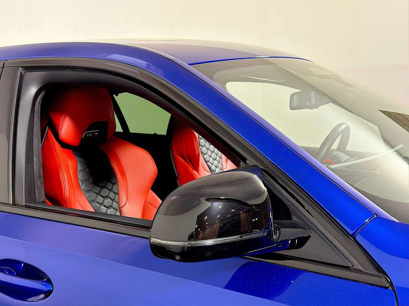 Used 2024 Marina Bay Blue Metallic BMW  image 30