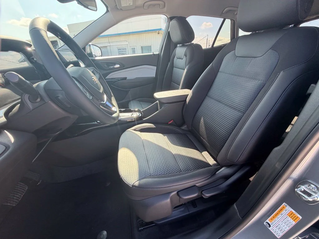 2026 Chevrolet Trax LT - Photo 11