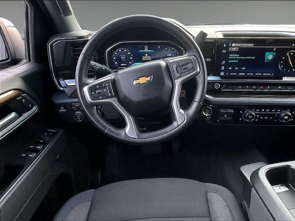 Used 2026 Black Chevrolet LT image 17