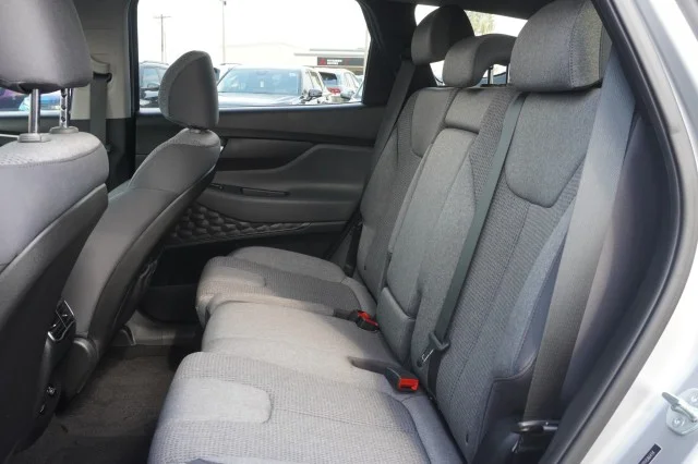 Used 2023  Hyundai SEL image 21