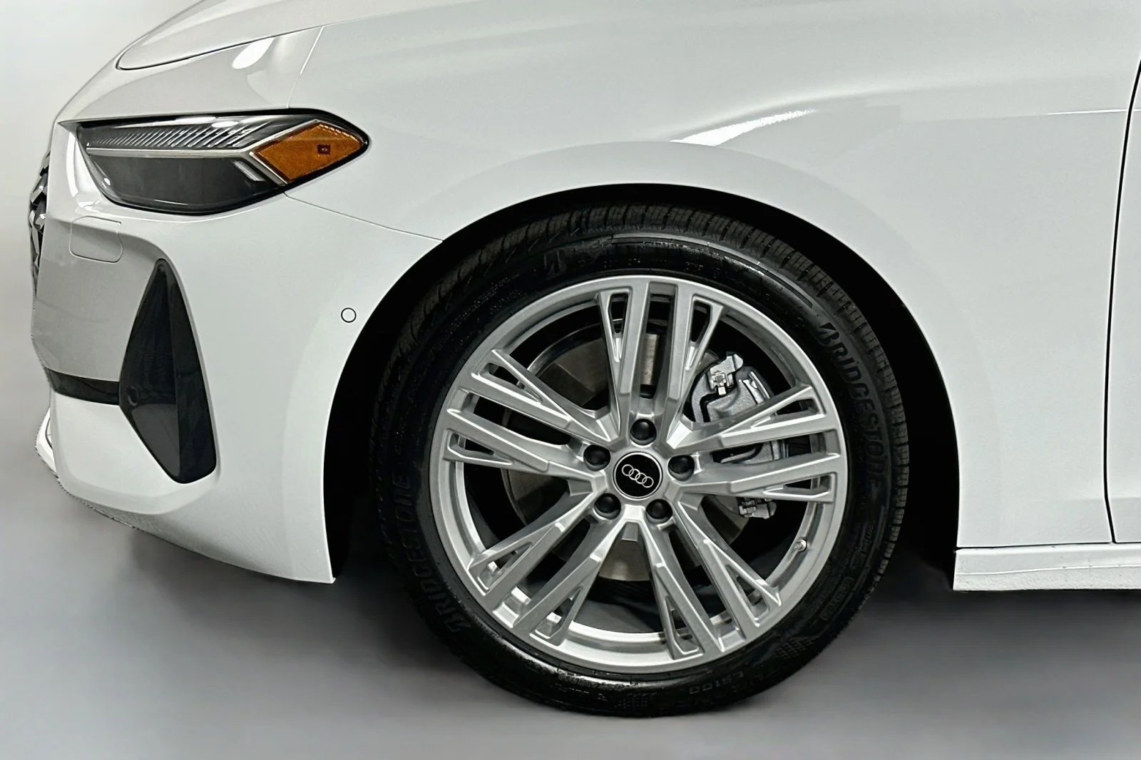 New 2026 Arkona White Audi Premium Plus image 11