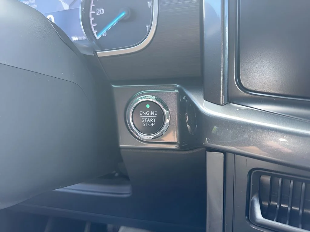 Used 2023 Gray Ford XL image 9