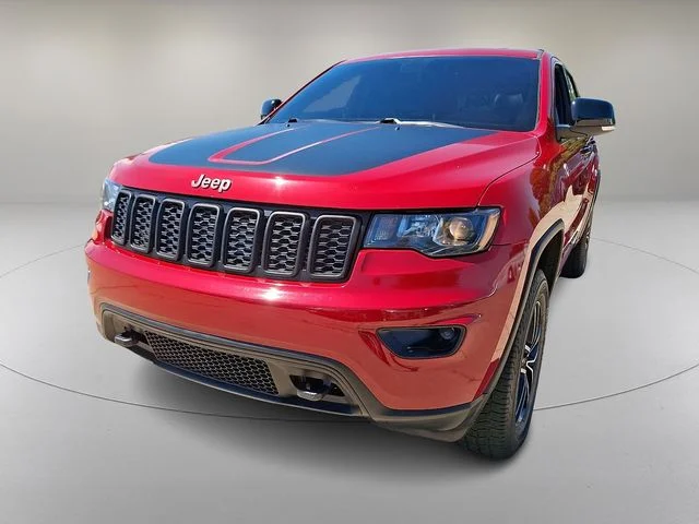 Used 2020 Red Jeep Trailhawk image 4