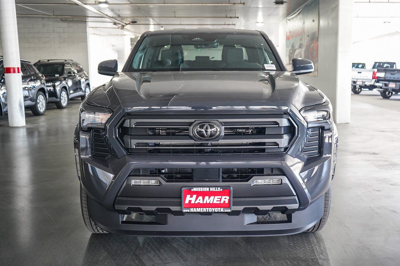 New 2026 01l7 Toyota SR5 image 2