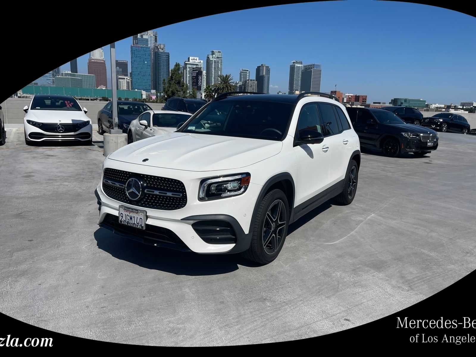 Used 2023 Polar White Mercedes-Benz GLB 250 image 1