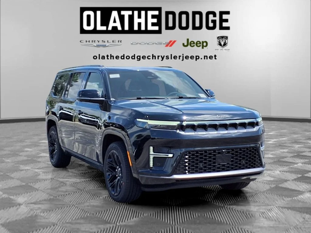 New 2026 High Gloss Black Exterior Paint Jeep Limited Reserve image 32