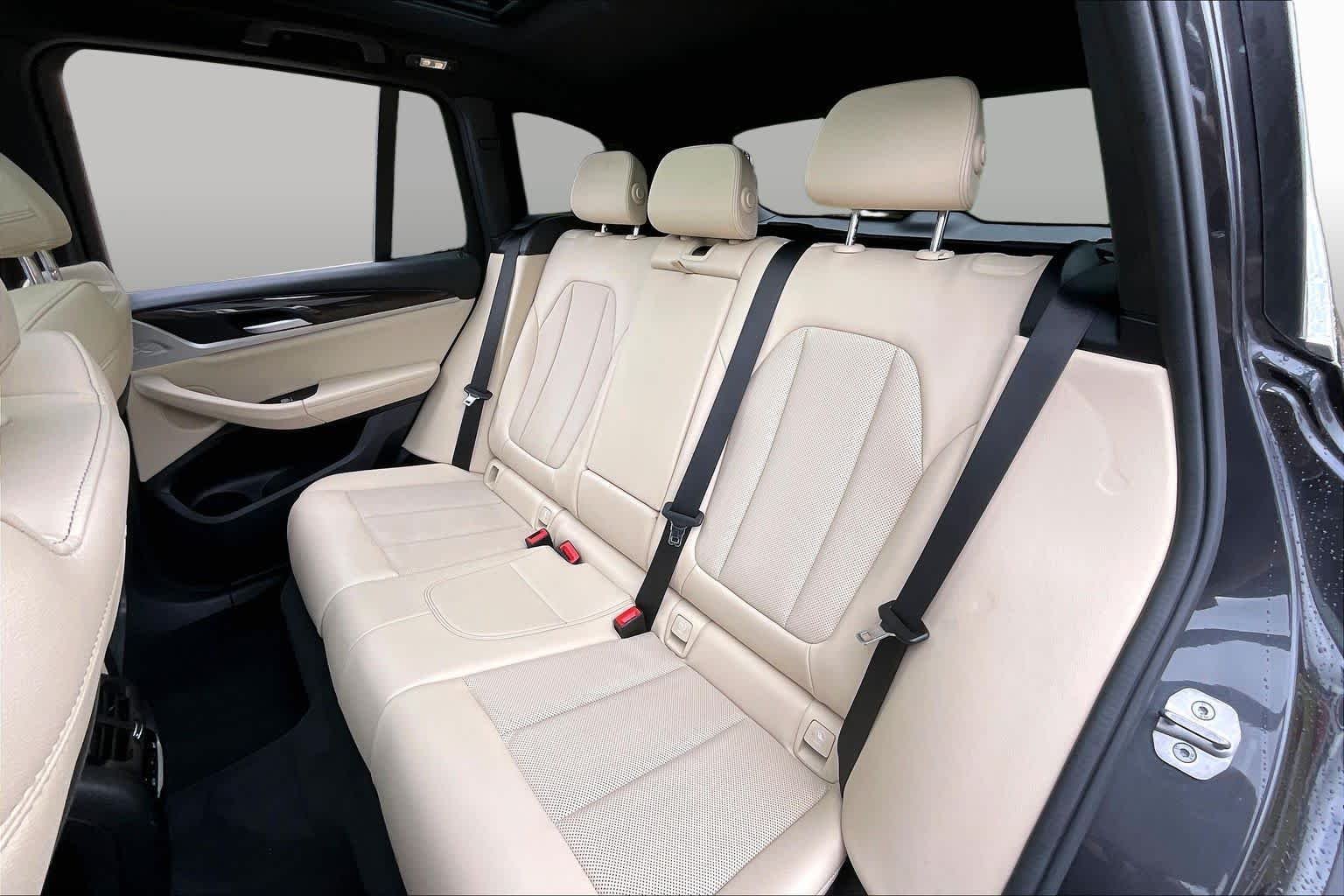 Used 2023 Dark Graphite Metallic BMW xDrive30i image 20