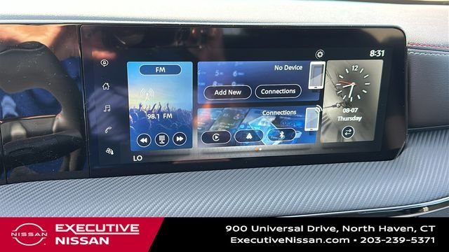 Used 2025 White Nissan SR image 15