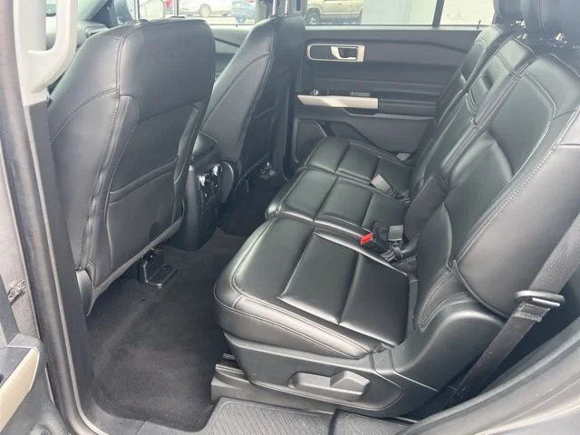 Used 2023 Gray Ford XLT image 25