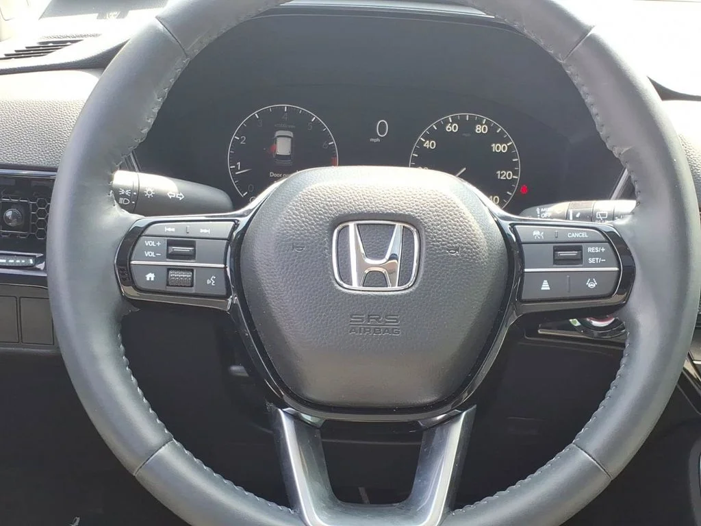 Used 2024 White Honda EX-L image 29