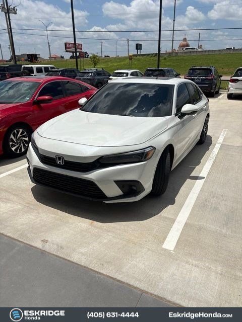 2024 Honda Civic Touring CVT's photo