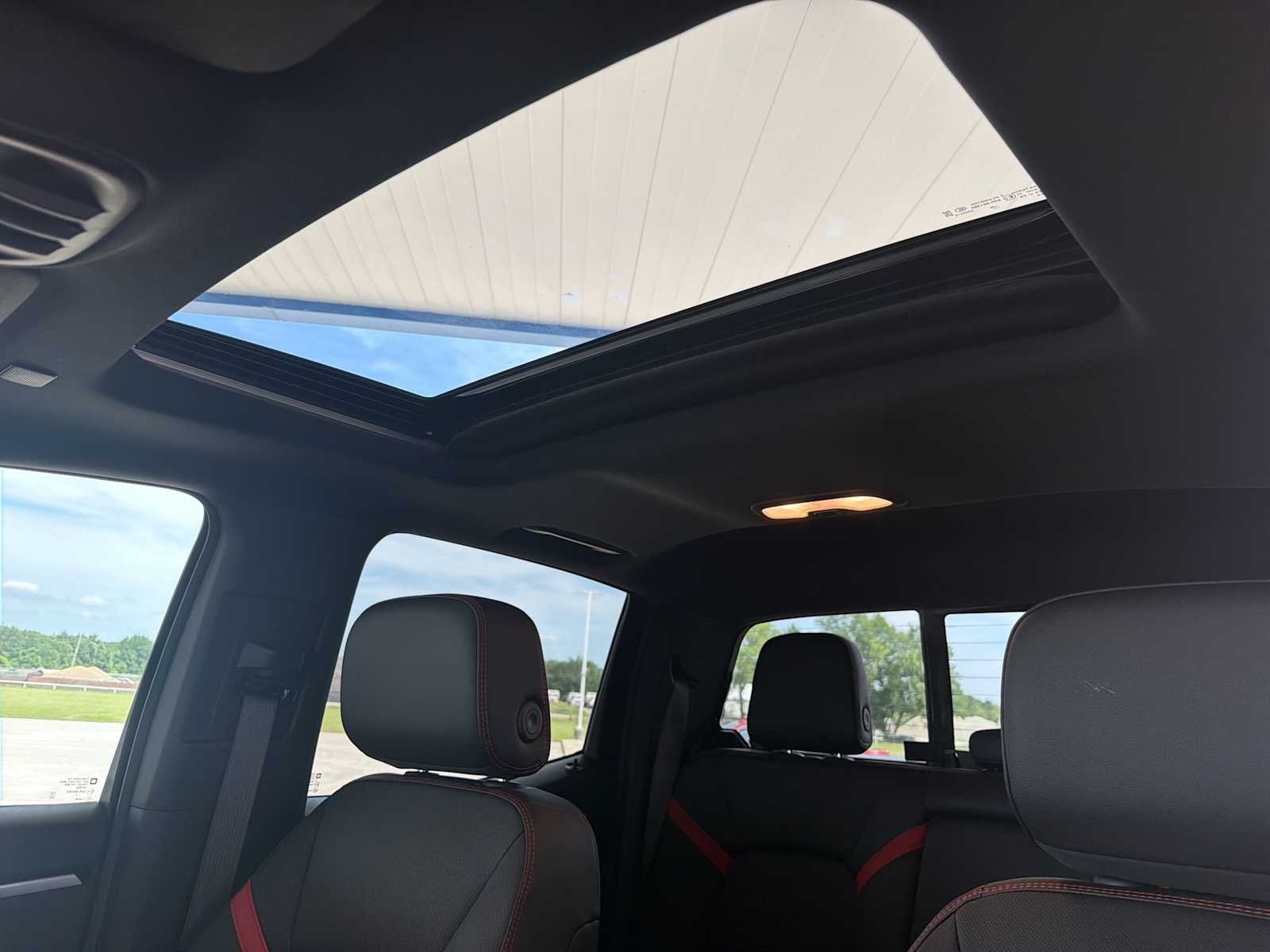 2026 Chevrolet Colorado Z71 - Photo 19