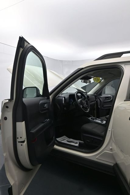 Used 2024 Desert Sand Ford Big Bend image 13