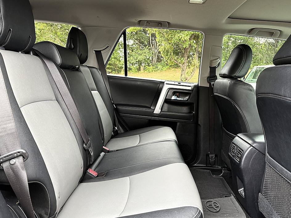 Used 2022 Magnetic Gray Metallic Toyota SR5 Premium image 12