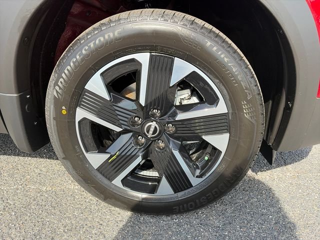 New 2026 Scarlet Ember Tintcoat Nissan SV image 11
