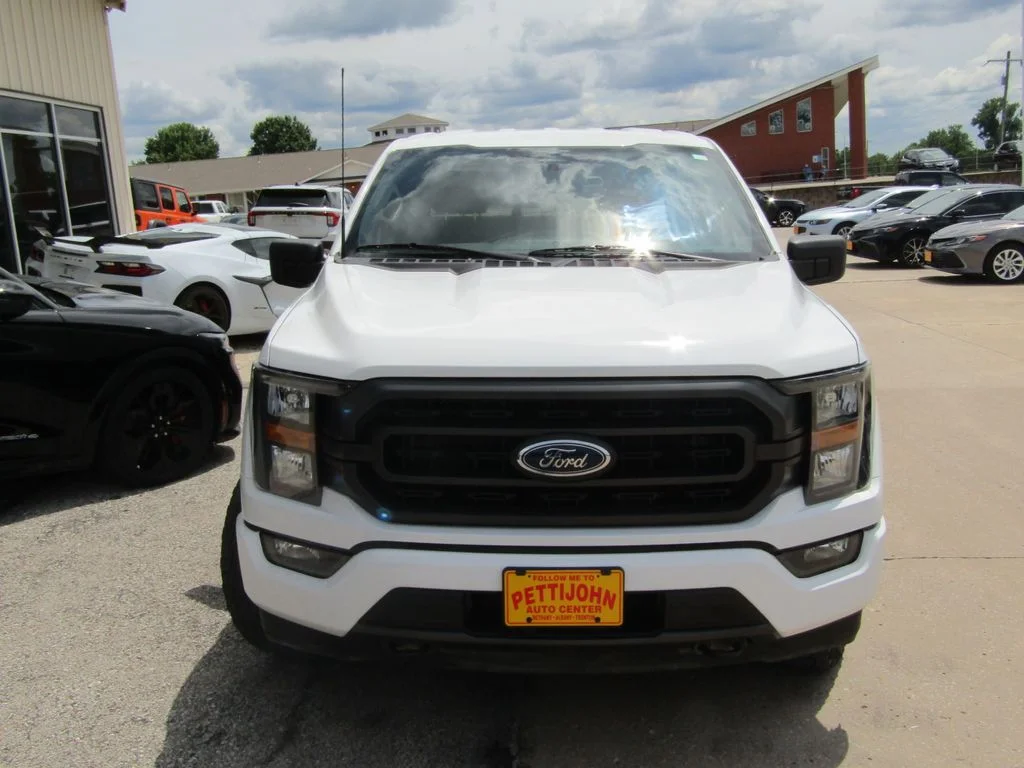 Used 2023 White Ford XLT image 13