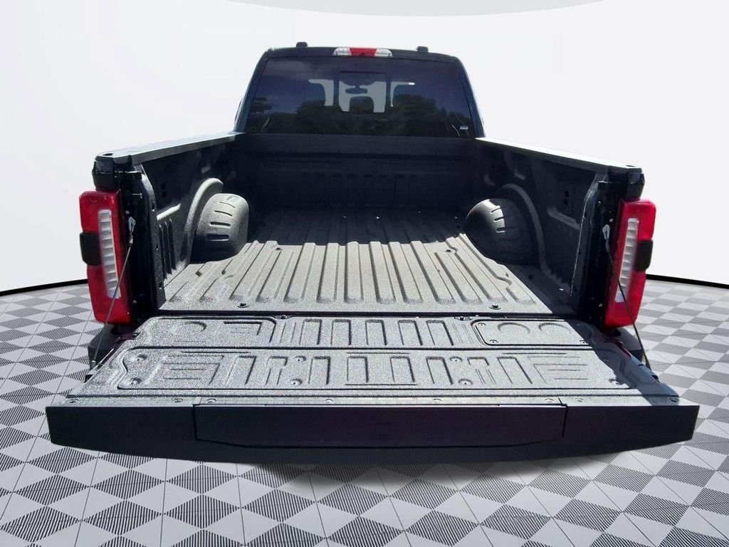 New 2026 Agate Black Metallic Ford F-250® Lariat® image 61