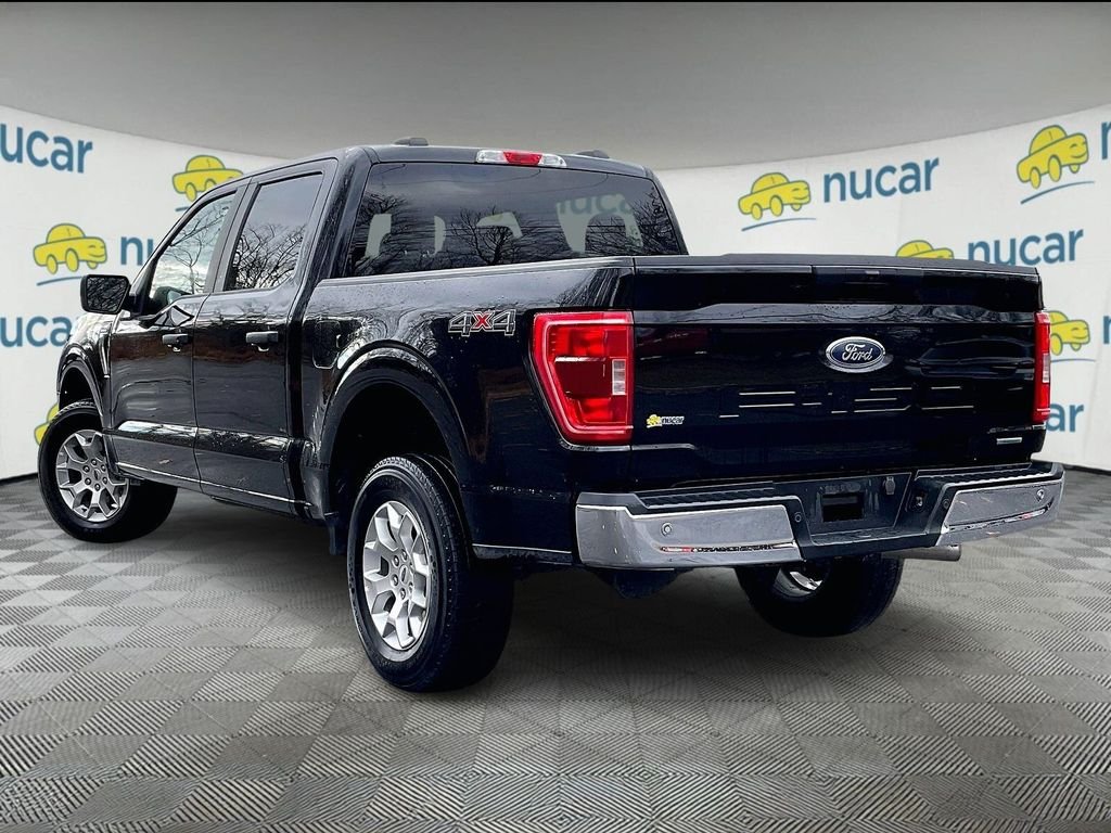 Used 2023 Black Ford XLT image 4