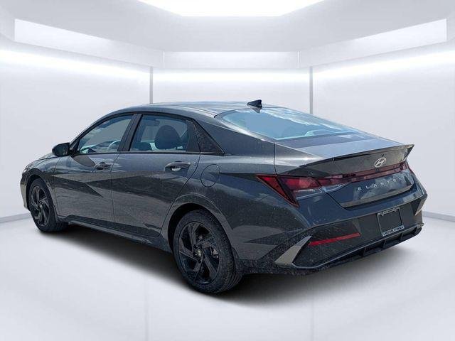 New 2026 Gray Hyundai SEL Sport image 5