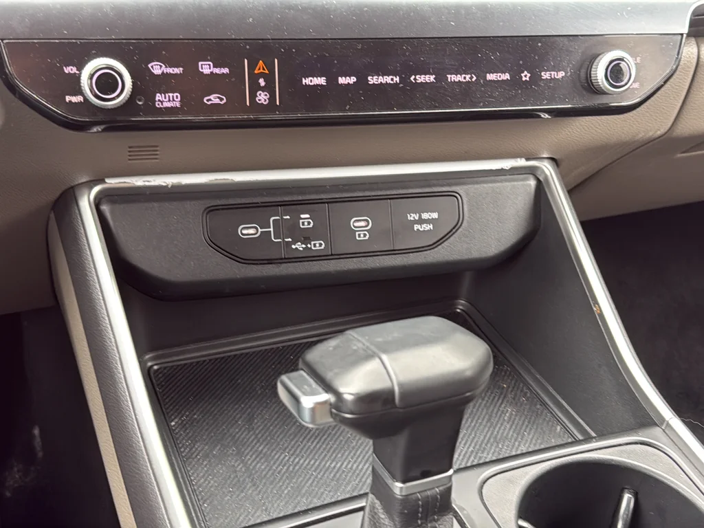 Used 2025 Blue Kia LXS image 21
