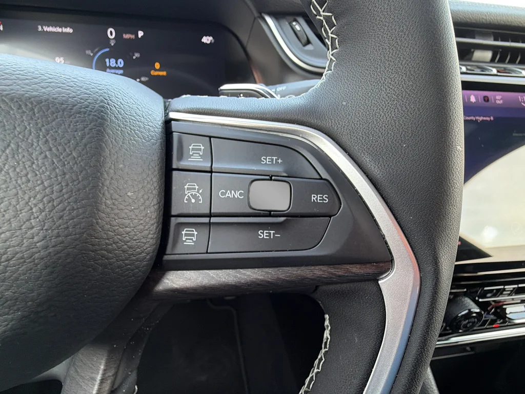 Used 2025 Red Jeep Limited image 19