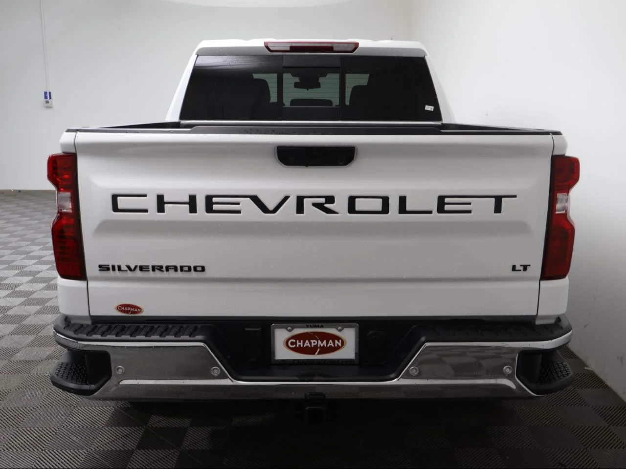 New 2026 Summit White Chevrolet LT image 29