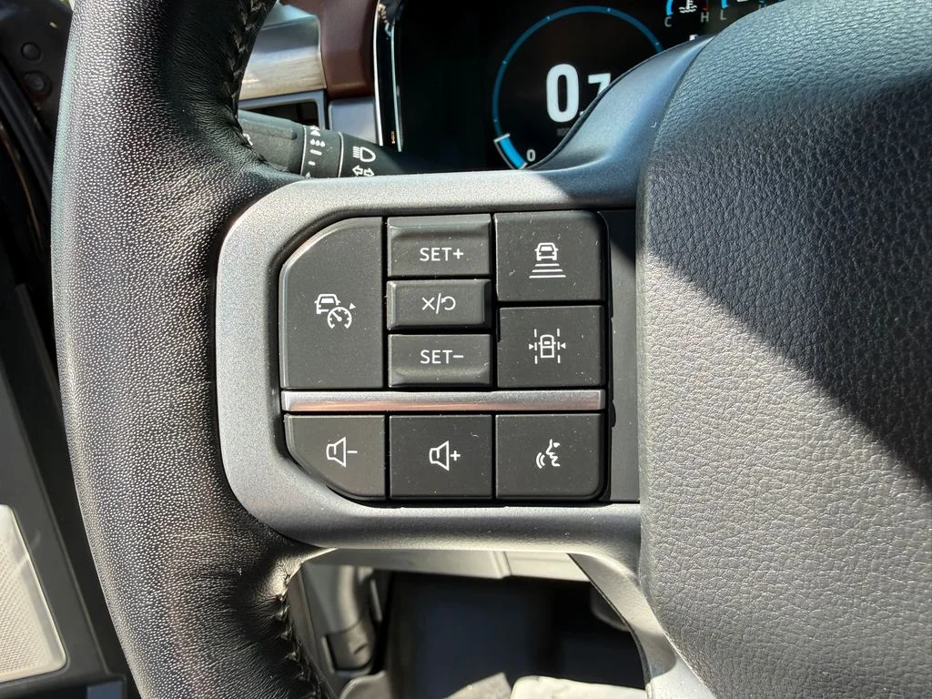 Used 2023 Black Ford Lariat image 22