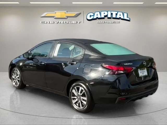 Used 2025  Nissan SV image 3