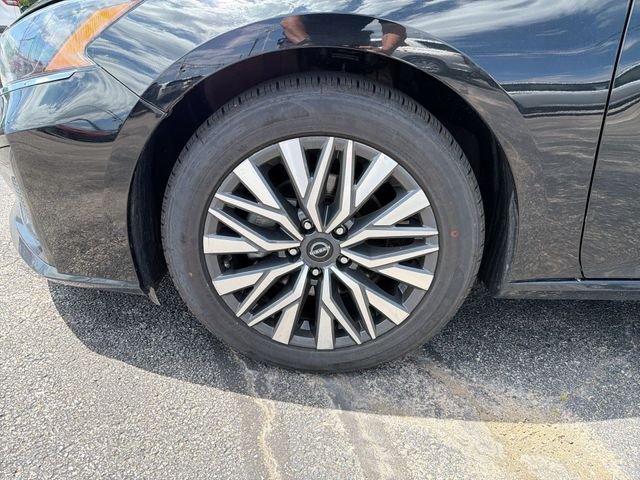 2024 Nissan Altima SV - Photo 20