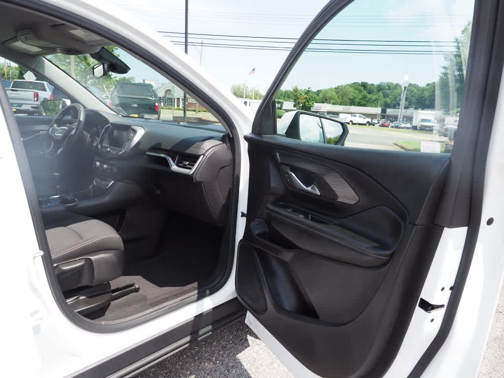 Certified Used 2024 Summit White GMC SLE image 32
