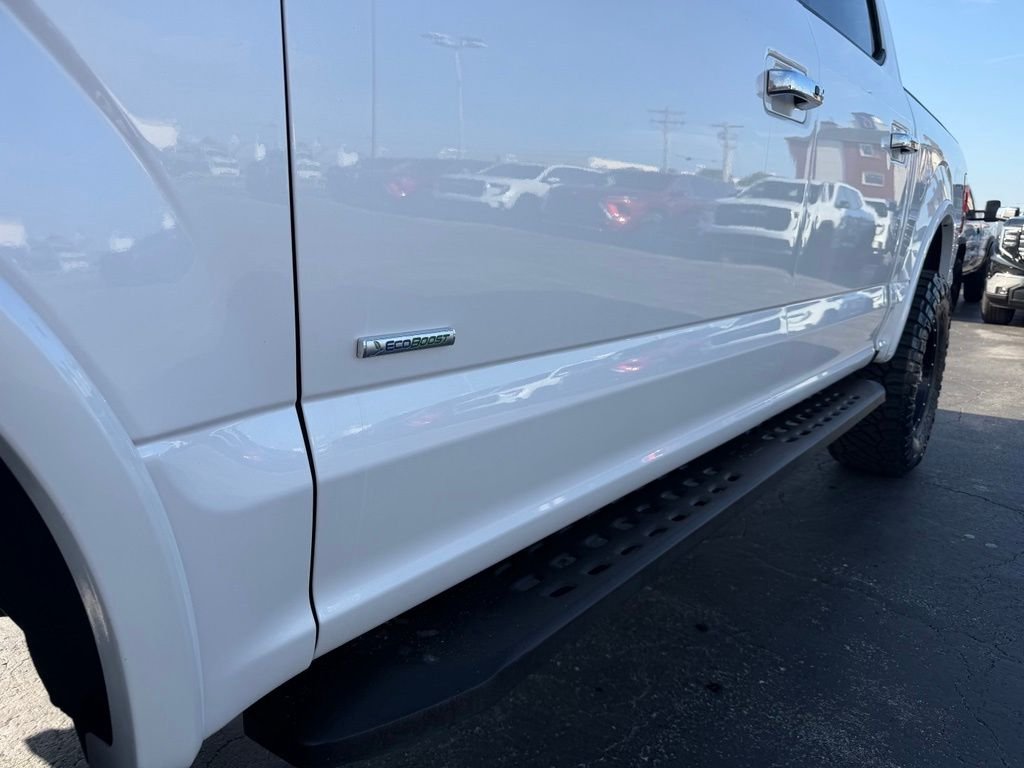 Used 2017 White Ford Lariat image 12