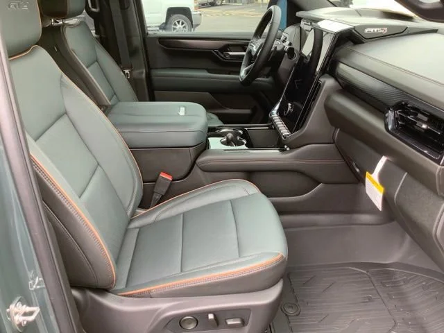 2026 GMC Yukon XL AT4 - Photo 18