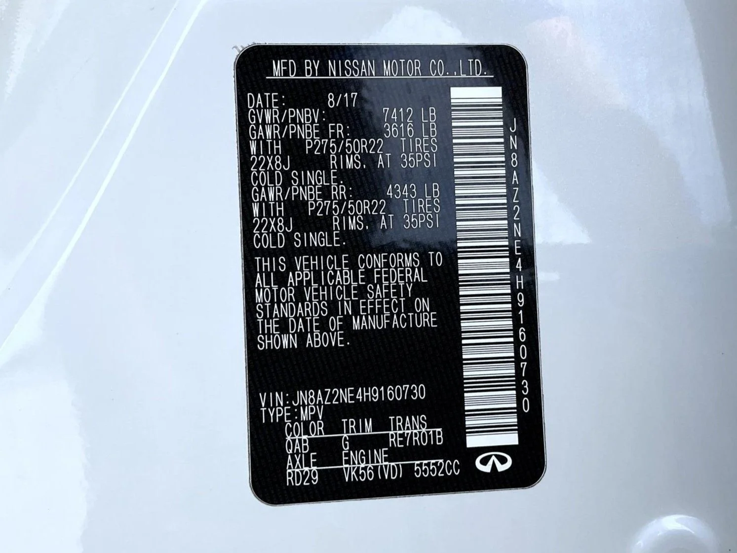 Used 2017 White INFINITI Base image 28