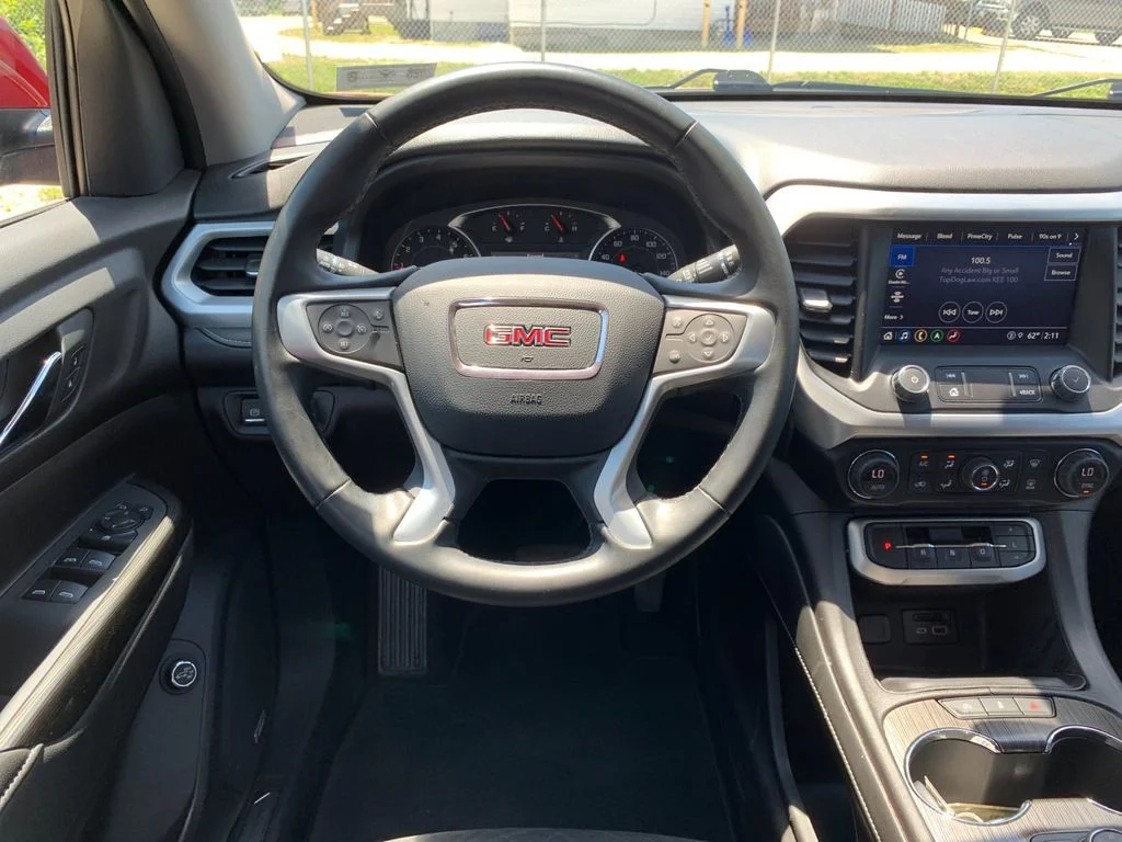 Used 2023 Red GMC SLT image 17