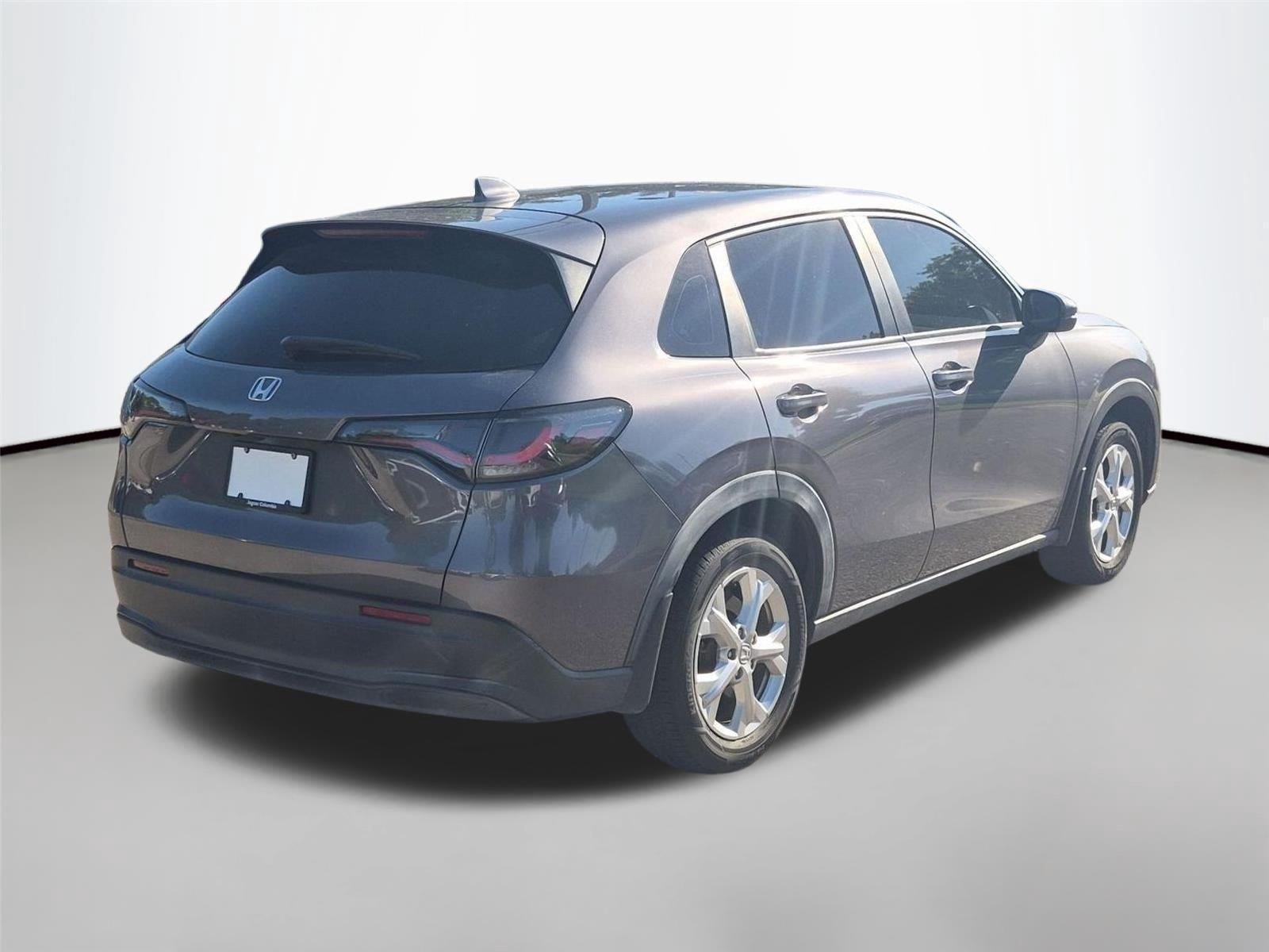 Used 2023 Modern Steel Metallic Honda LX image 5