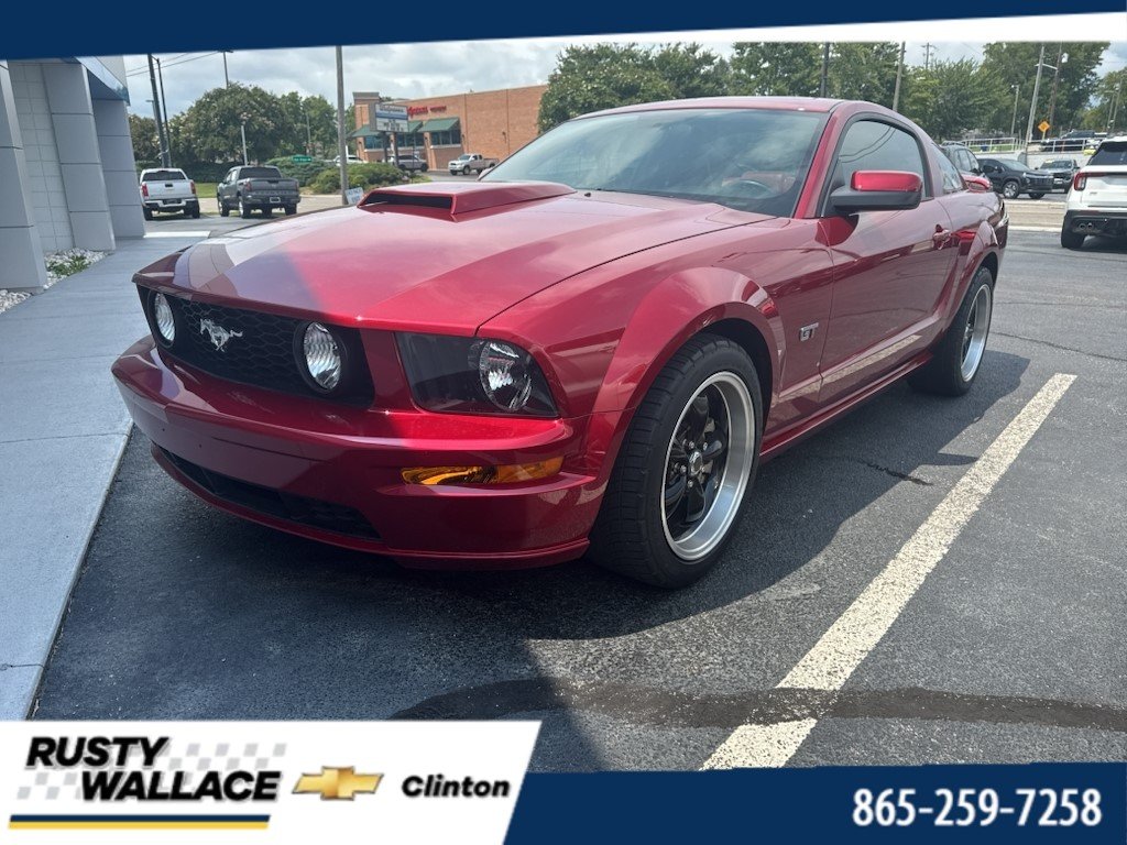 2005 Ford Mustang