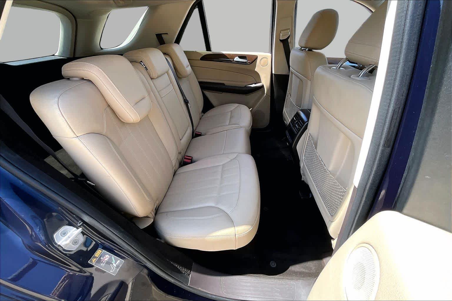 Used 2017 Lunar Blue Metallic Mercedes-Benz GLE 350 image 19